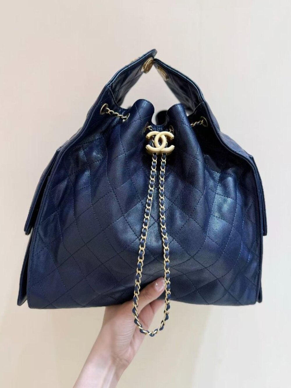 Classic CHANEL bag: A Stylish and Versatile Choice for Elegance
